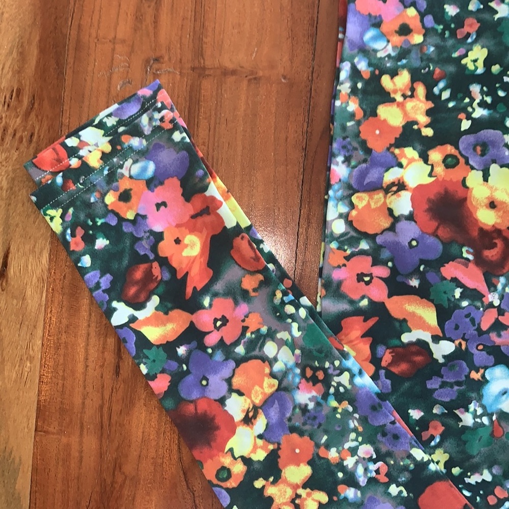 Garden 🪴 Collection floral leggings - Picture 5 of 7